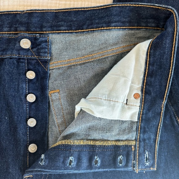 Levi’s 501’s Men’s Jeans - Picture 7 of 9